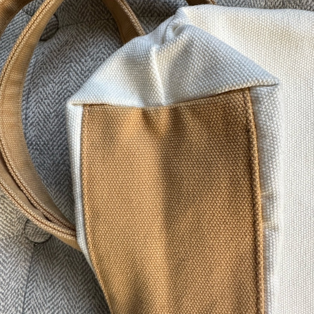 Louis Vuitton Fondation Canvas Tote – Limited Edition - Great Used Condition - Picture 6 of 8